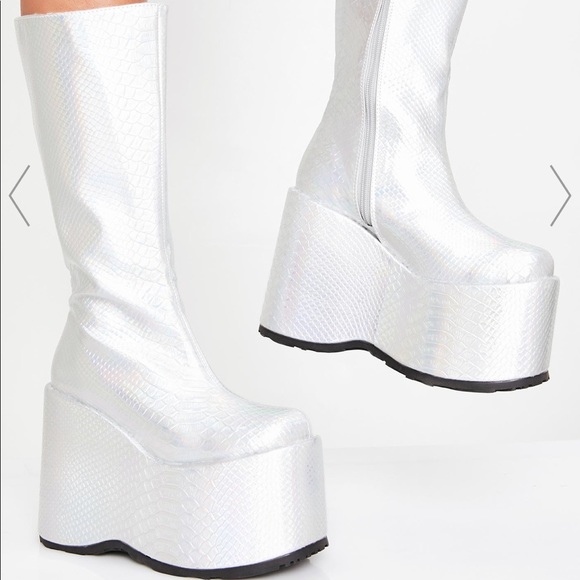 Holographic snakeskin platform boots - Picture 2 of 4